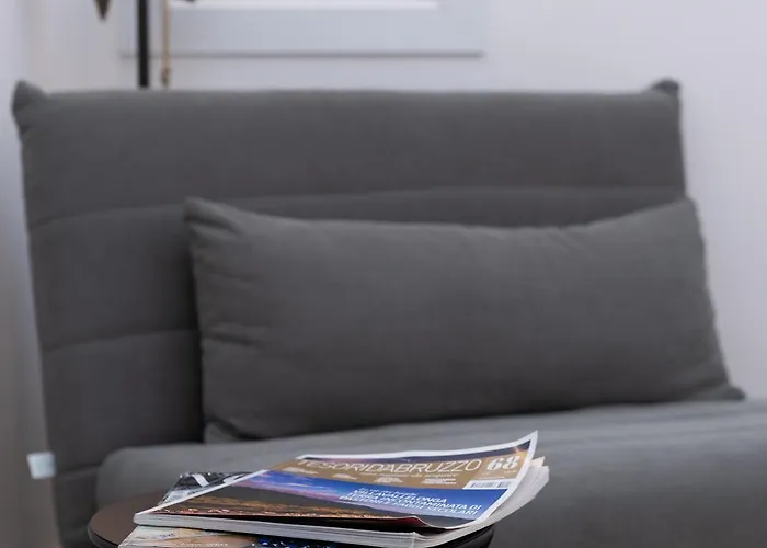 Luxury Spaziosa In Centro Citta, Wi-fi Gratuito Lägenhet