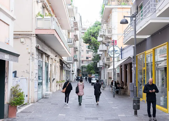 Luxury Spaziosa In Centro Citta, Wi-fi Gratuito * Pescara